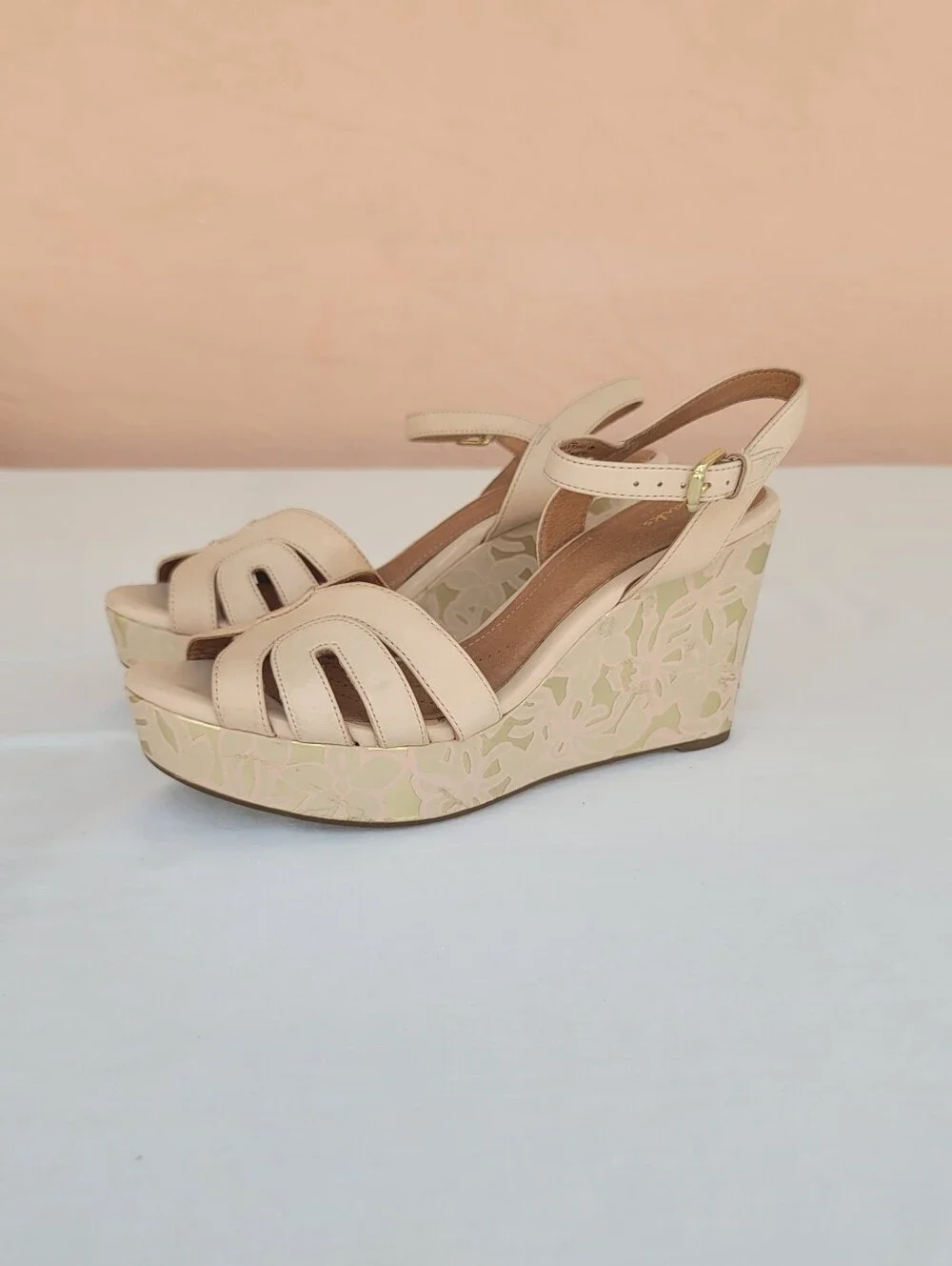 Clarks Amelia Page Wedge Shoes Floral Pattern Platform Sandals Size 10